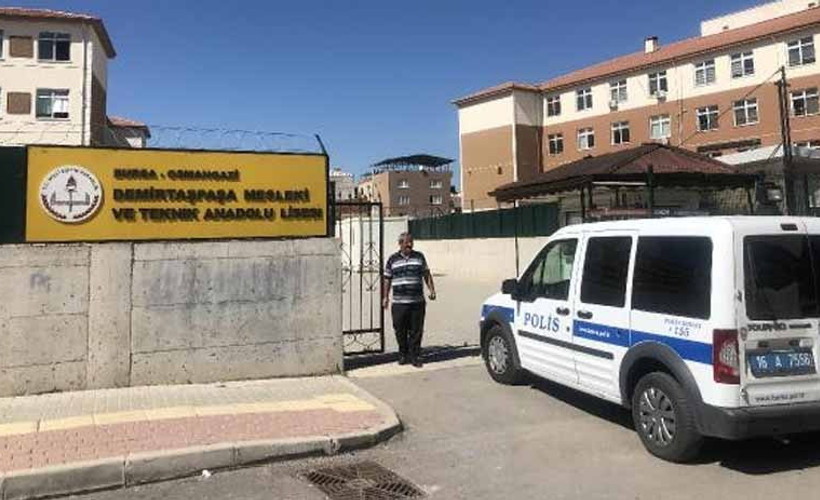 9 öğrenci, zehirlenme şüphesiyle hastaneye kaldırıldı