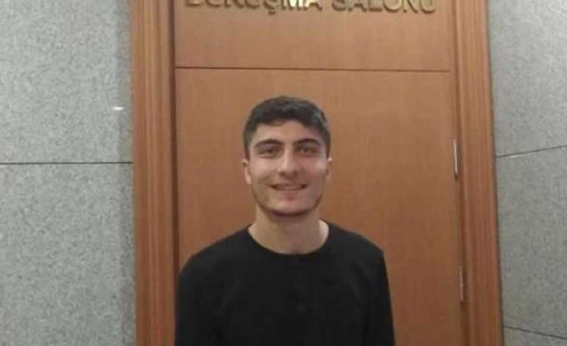 Gazeteci Akın'a hapis cezası