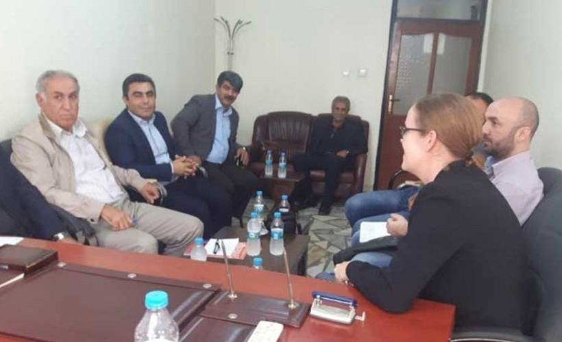 Kanada Büyükelçiliği'nden HDP'ye ziyaret