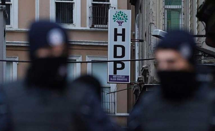 8 gün gözaltında kalan HDP'li gençler: Tehdit, darp ve işkence gördük