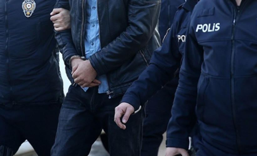 İzmir'de operasyon: 7 gözaltı