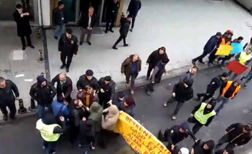 Alacaklarını isteyen işçilere polis şiddeti: 24 gözaltı