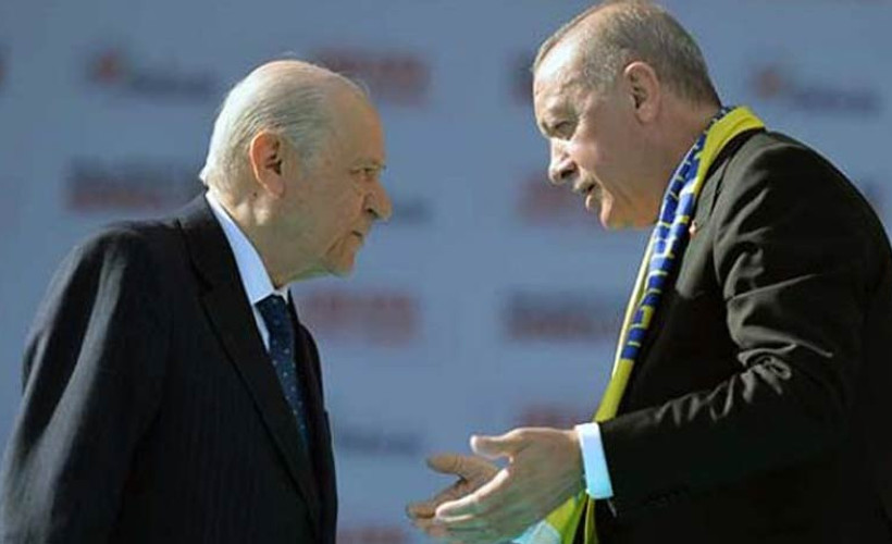 AKP'de 'af' tartışması: 'Bahçeli bizi köşeye sıkıştırıyor'
