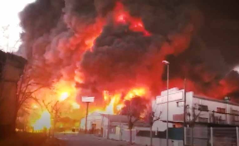 Barselona'da yangın: Bölge sakinleri uzaklaştırılıyor