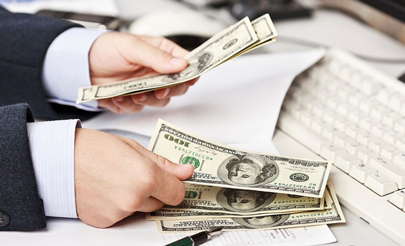 Dolar 5,94'ün üzerini gördü, BDDK'dan swap adımı geldi