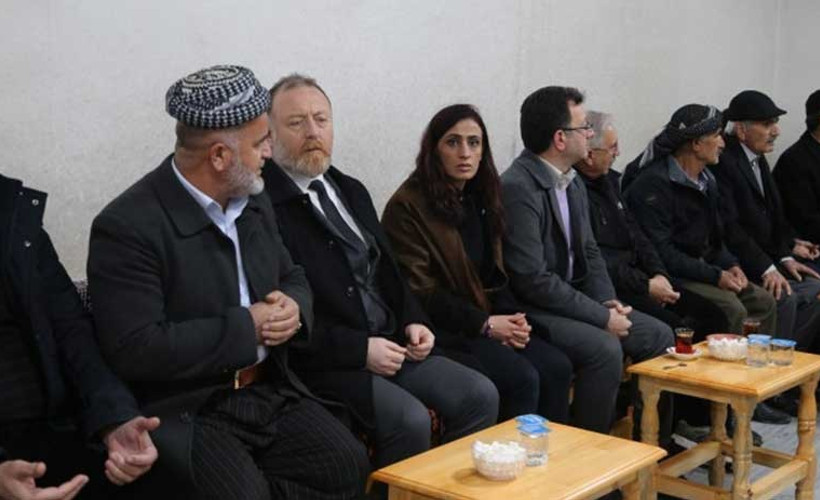 Temelli'den göçük altında kalan İnal’ın ailesine taziye