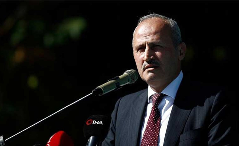 Bakan'dan Kanal İstanbul gerekçesi: 'Yeğenim boğazı yarım saatte geçiyorum' dedi