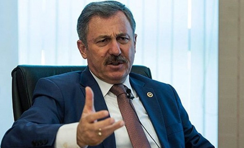 Selçuk Özdağ: Beş belediyeyi transfer etmekle erimeyi durduramazlar