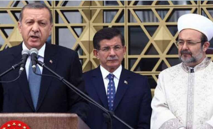 Eski Diyanet Başkanı'ndan Davutoğlu'na destek