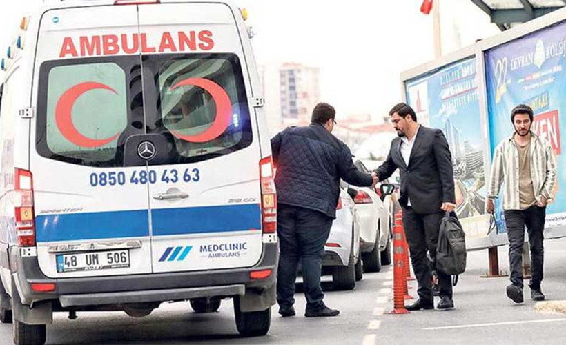 Ambulansla 'VIP taksi hizmeti' veren şoför yakalandı