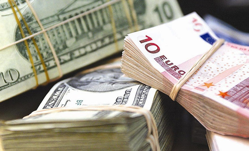 Dolar, Merkez Bankası kararı öncesi 6.06'nın üzerinde