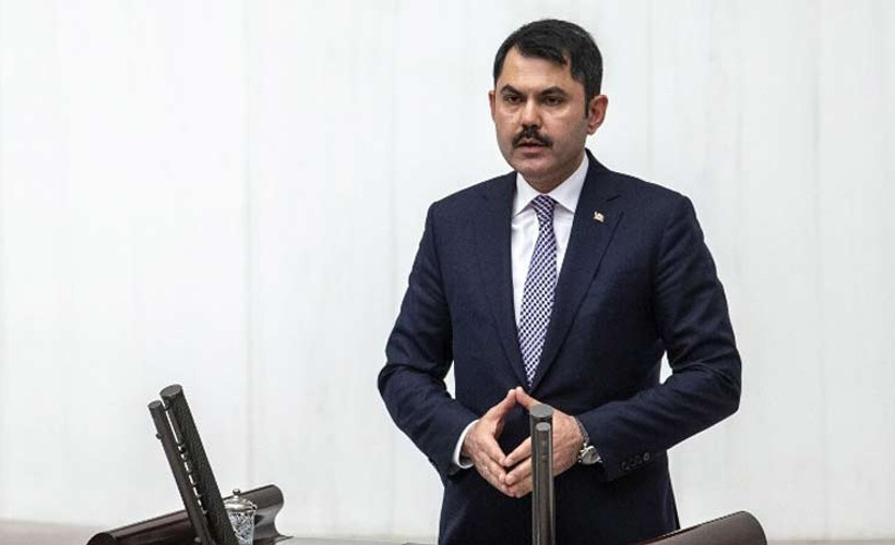 Bakan Kurum'dan depremle sarsılan Van ile ilgili açıklama