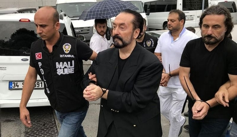 Adnan Oktar davasında 8 bin 658 yıllık hapis cezaları onandı