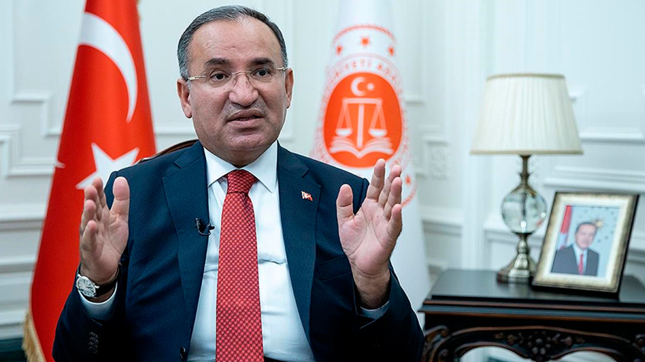 Bozdağ: Cumhurbaşkanımızın talimatını aldık, Anayasa değişiklik hazırlığına başlıyoruz