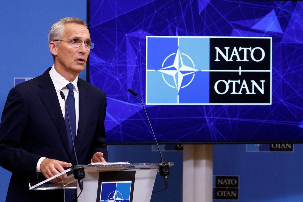 NATO: Rusya'nın nükleer güçlerini yakından izliyoruz, değişim görmedik