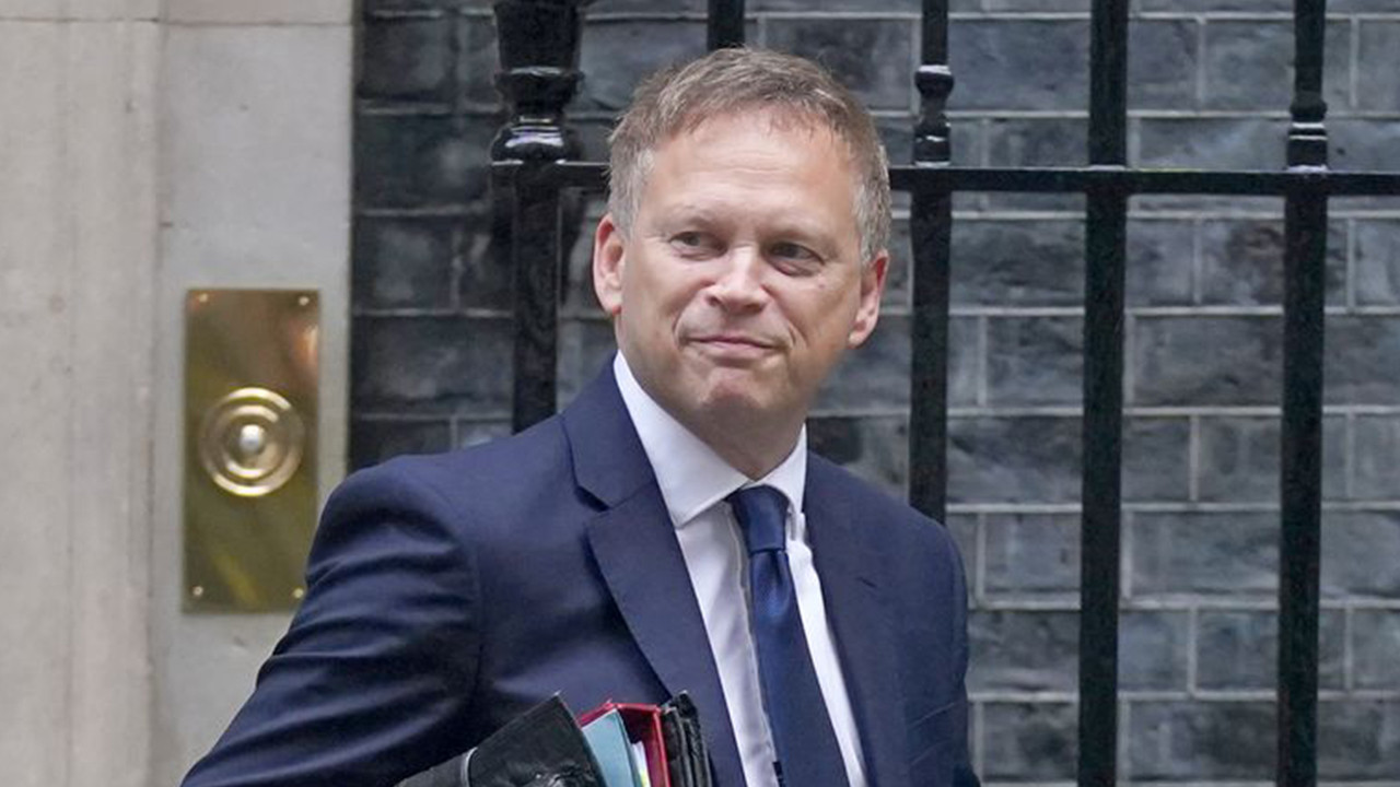 İngiltere'nin yeni İçişleri Bakanı Grant Shapps oldu