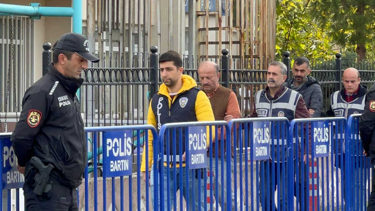 Amasra'daki maden katliamı soruşturmasında gözaltına alınanlar adliyede