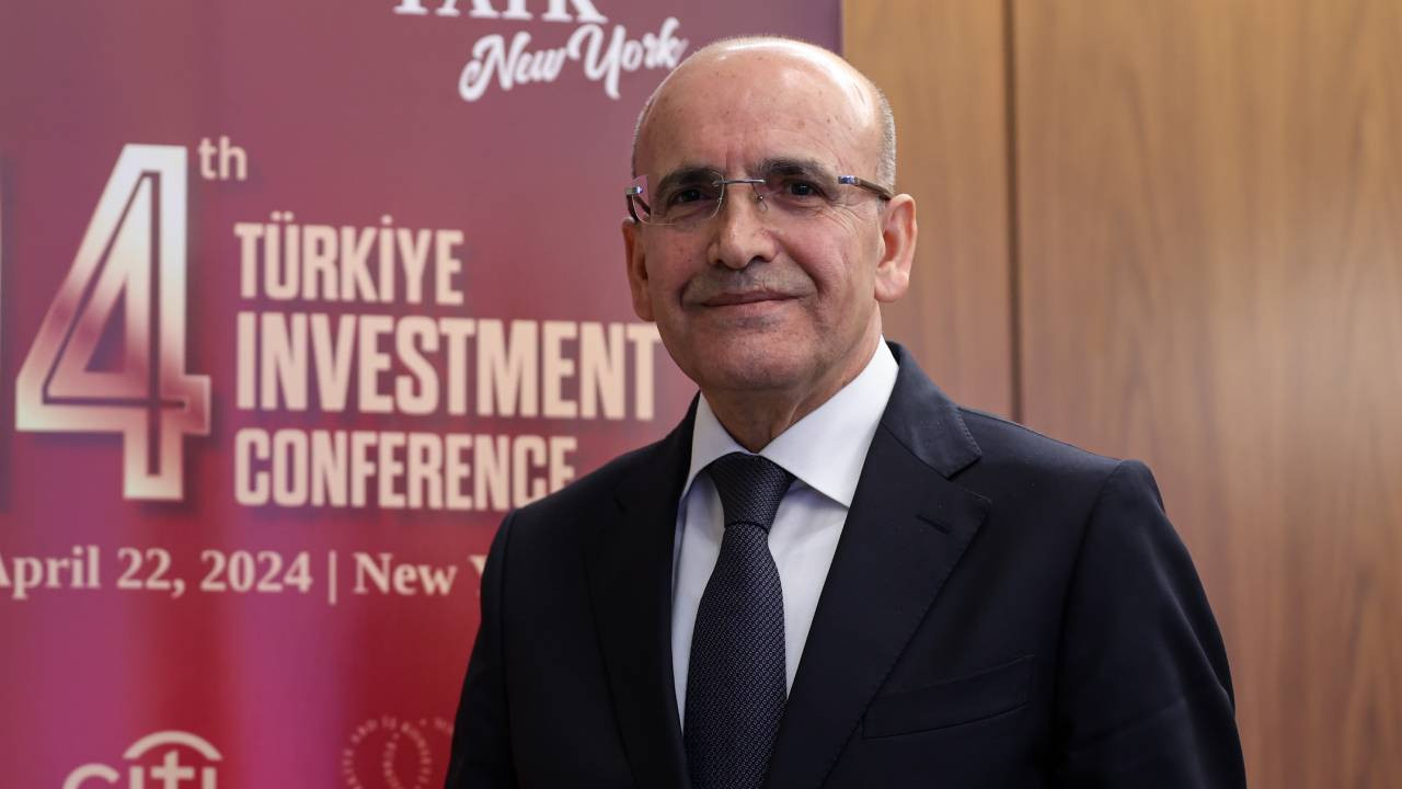 Mehmet Şimşek'ten 'locals' tepkisi: Belli ki kötü niyetli çevreler var