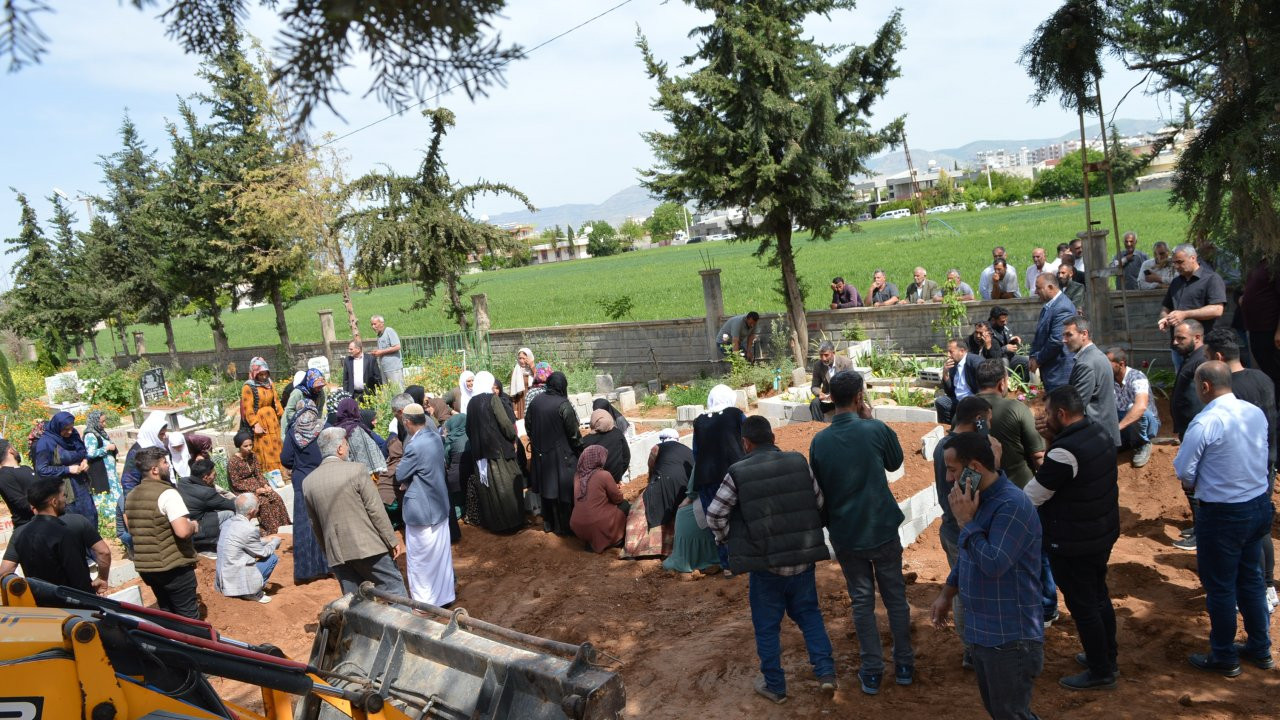 Mardin'de dört tarım işçisi yan yana defnedildi