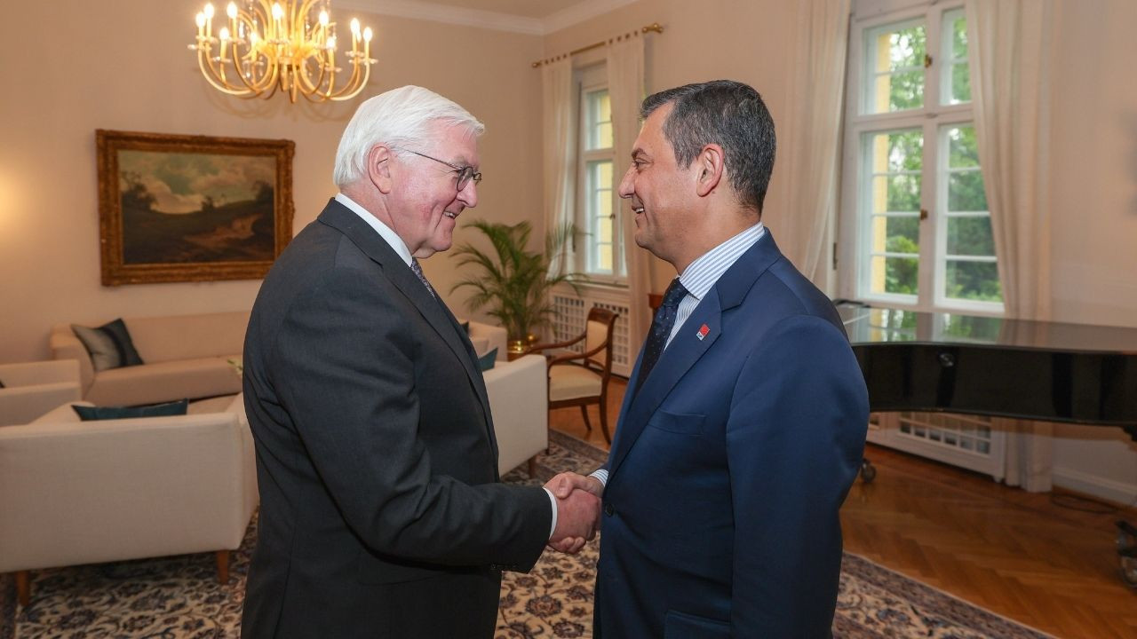 Almanya Cumhurbaşkanı Steinmeier, Özgür Özel ile görüştü