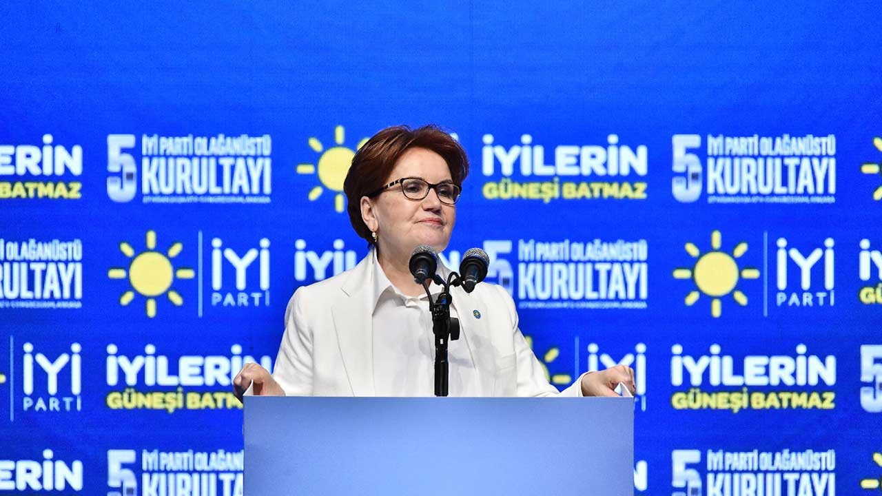 Akşener'in İYİ Parti Kurultay'ındaki veda konuşmasının tam metni: Bedel ödeme sırasında da en önde duruyorum