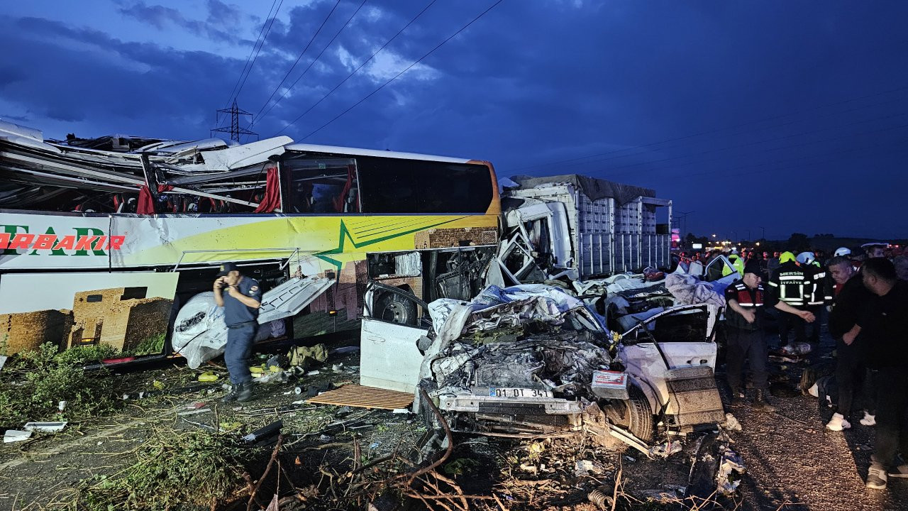 Mersin'deki kazada ölen 10 kişinin kimlikleri belli oldu