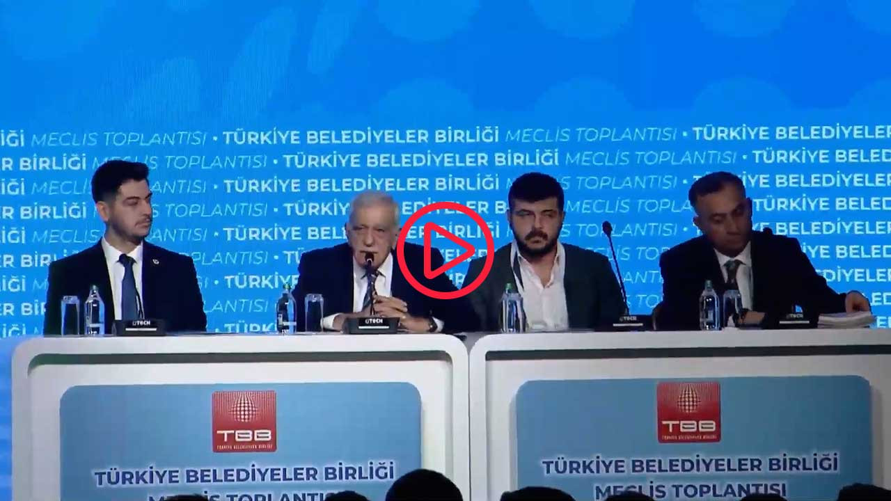 Türkiye Belediyeler Birliği toplantısı: Ahmet Türk Hakkari'ye kayyımı kınadı, AKP ve MHP'li üyeler karşı çıktı