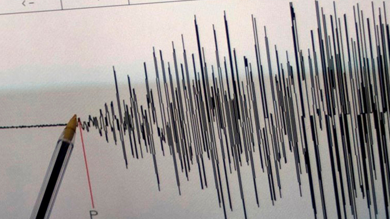 Antalya ve Ankara Kızılcahamam'da deprem