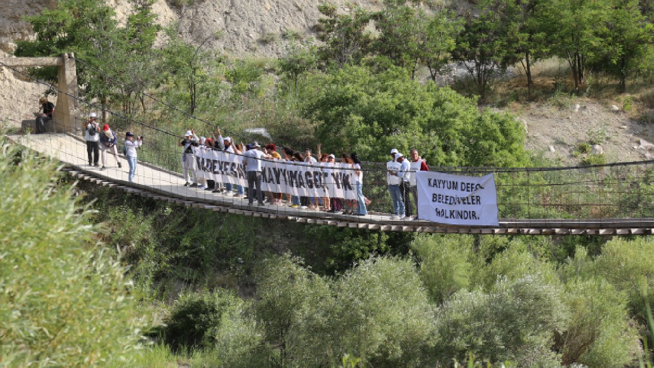 'İradeye Saygı Yürüyüşü' Devrimci Gençlik Köprüsü'nde: Şimdi Deniz olma zamanı