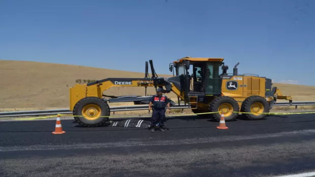 Aksaray'da iş cinayeti: Asfalt çalışmasında greyderin altında kalan işçi öldü