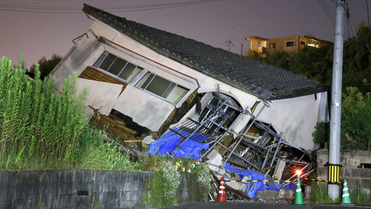 Japonya'da hayat: Önce 7.1 büyüklüğünde deprem, ardından mega deprem uyarısı, sonrasında 5.3 büyüklüğünde deprem