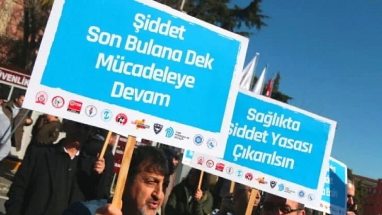 Sağlıkta şiddeti protesto eden hekimlere ceza