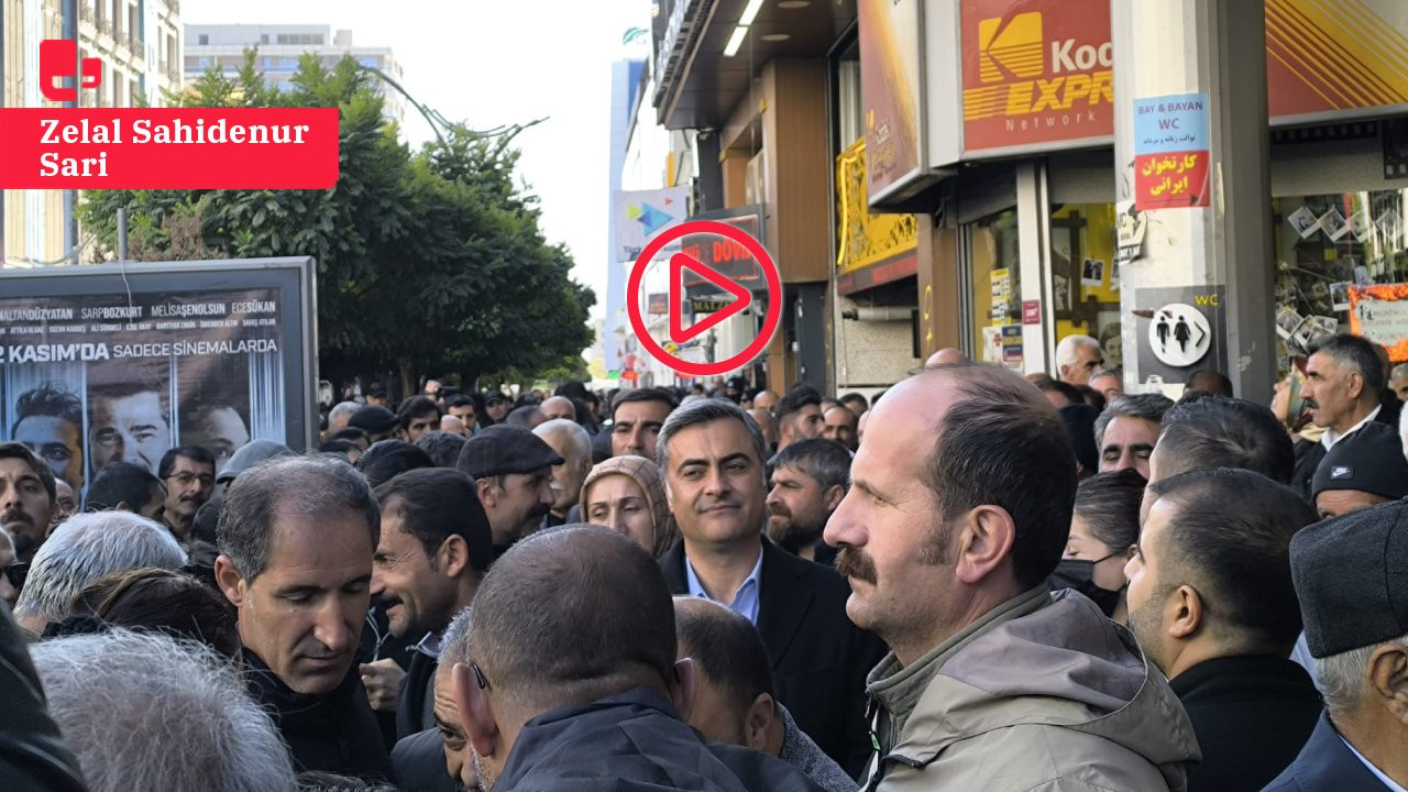 Van'da abluka altında kayyım protestosu... Temelli: Bu halk darbecilere karşı diz çökmeyecek