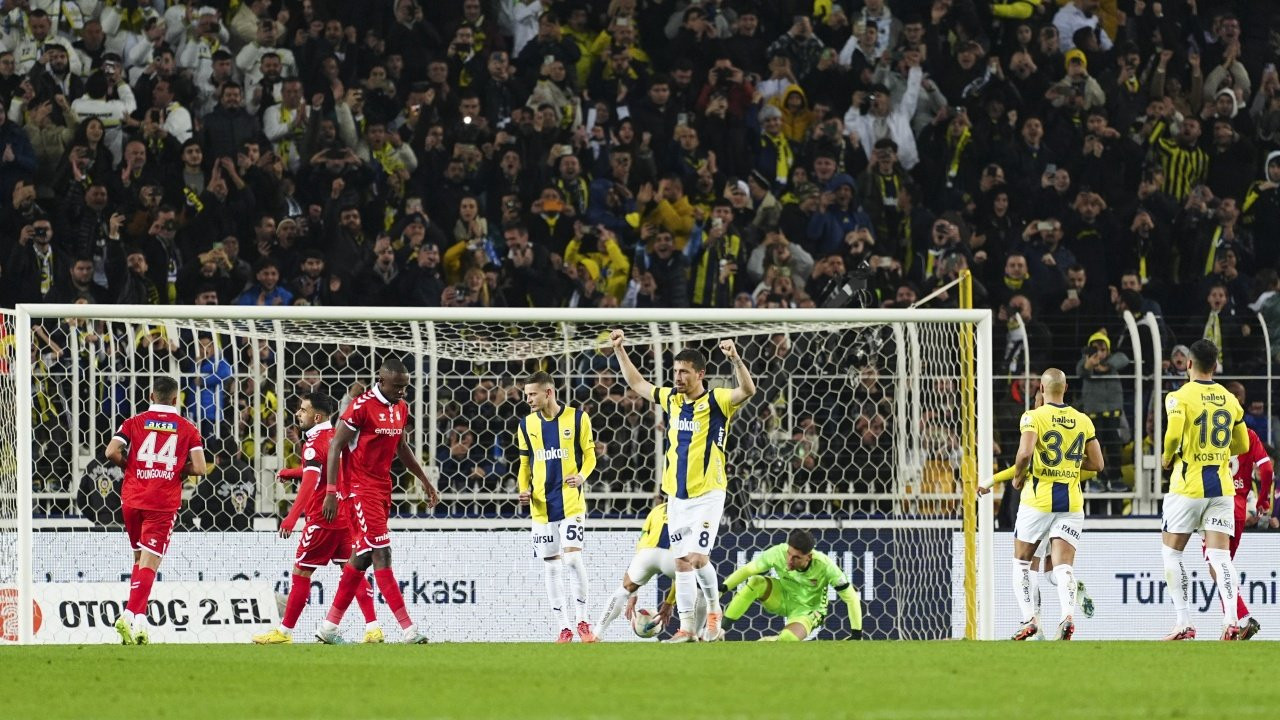 Fenerbahçe, Sivasspor'a karşı farkla kazandı: 4-0