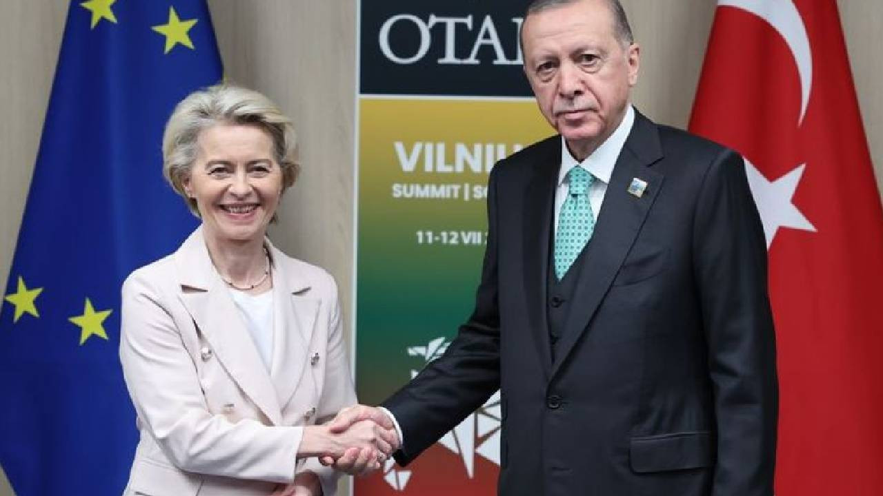 Erdoğan, Avrupa Komisyonu Başkanı Von der Leyen ile görüştü